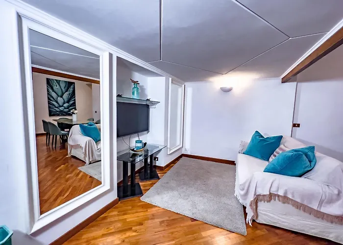 Spanish Steps Terrace Loft Irex